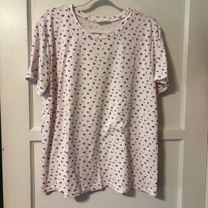 Free Kisses cherry 🍒 t-shirt